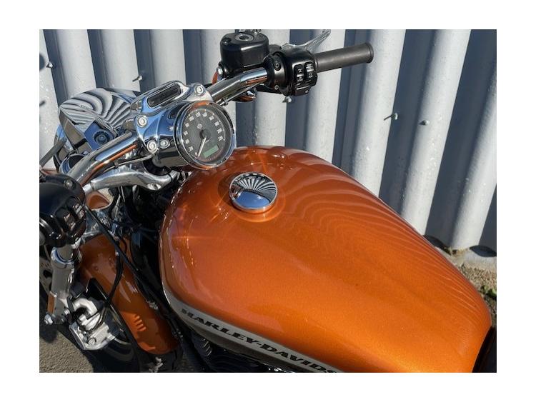 HARLEY-DAVIDSON SPORTSTER 1200 XL