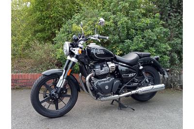 ROYAL ENFIELD SUPER METEOR 650