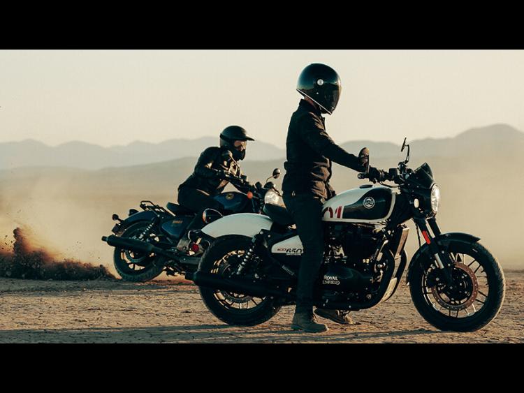 ROYAL ENFIELD SHOTGUN 650 - A2 -