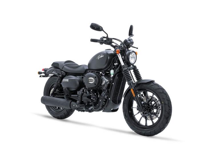HYOSUNG BOBBER GV 300 S - EVO