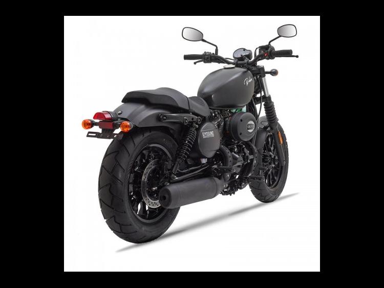 HYOSUNG BOBBER GV 300 S - EVO