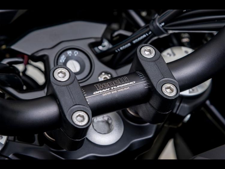 BENELLI TRK 502 E5