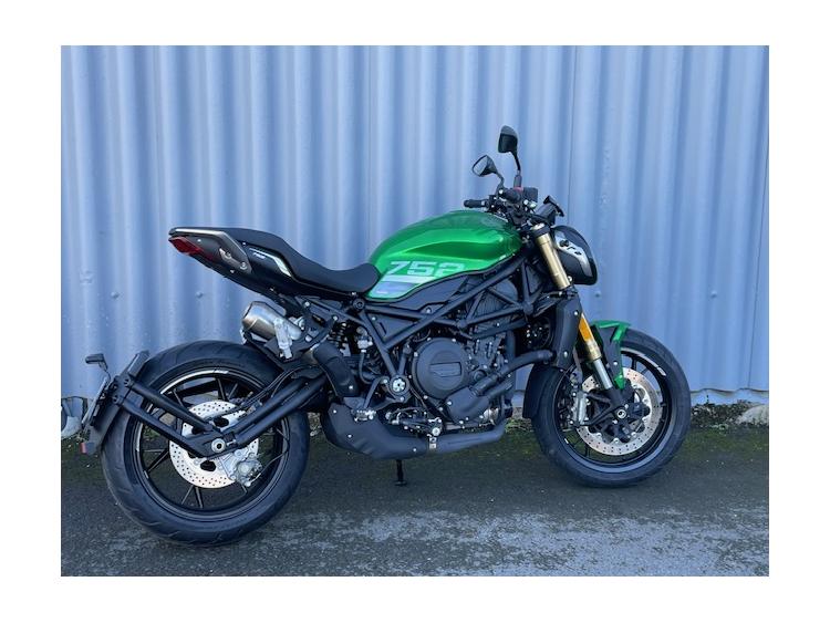 BENELLI 752s