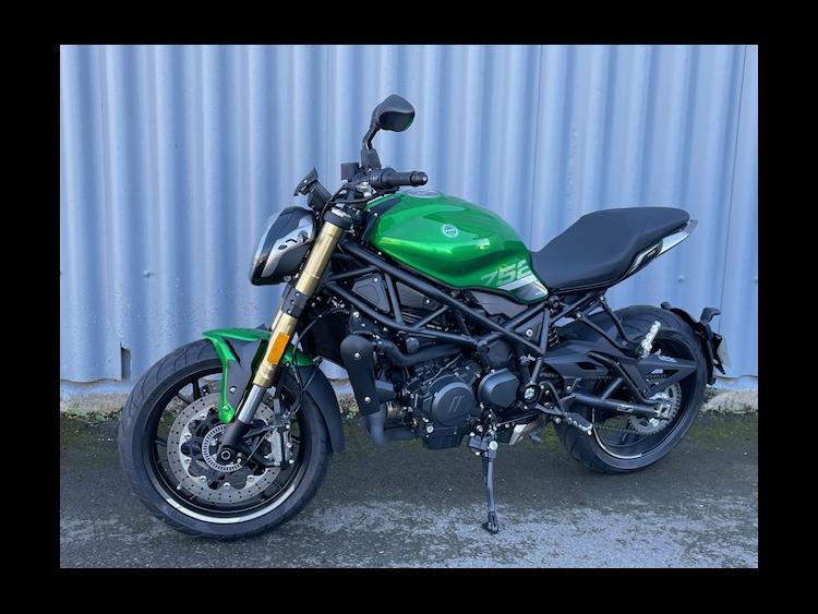 BENELLI 752s