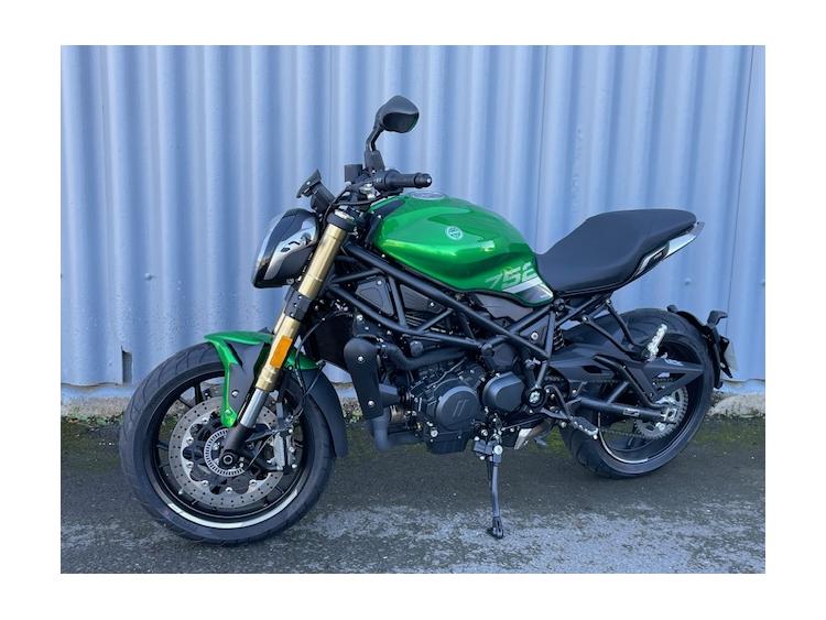 BENELLI 752s