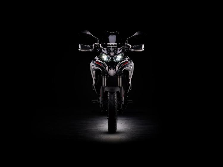 BENELLI TRK 702 E5
