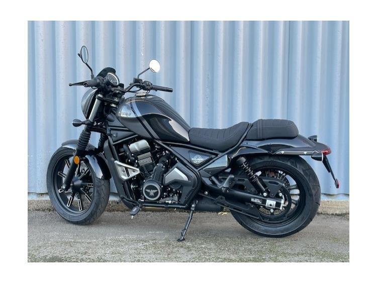 CALIBRO CUSTOM 700 à partir de 189 €/mois