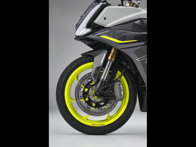 BENELLI TORNADO 550