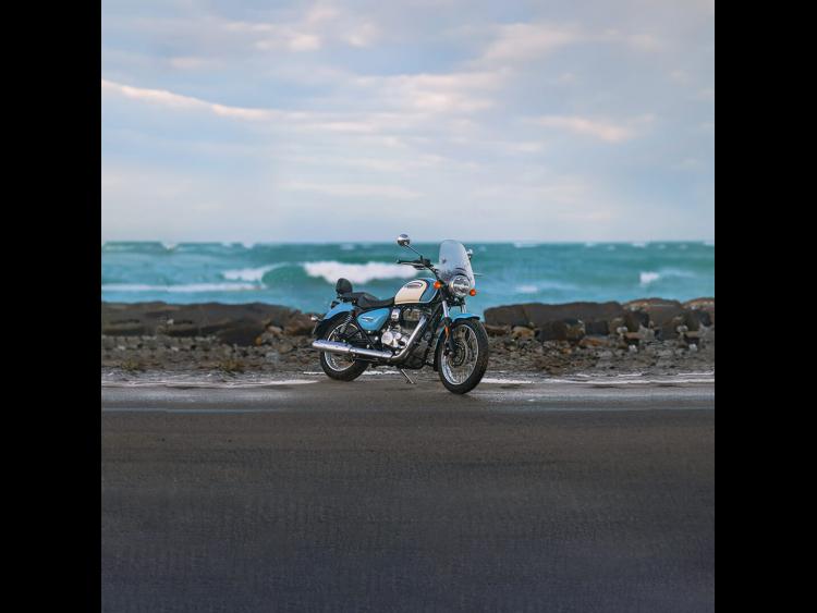 ROYAL ENFIELD 350 METEOR AURORA